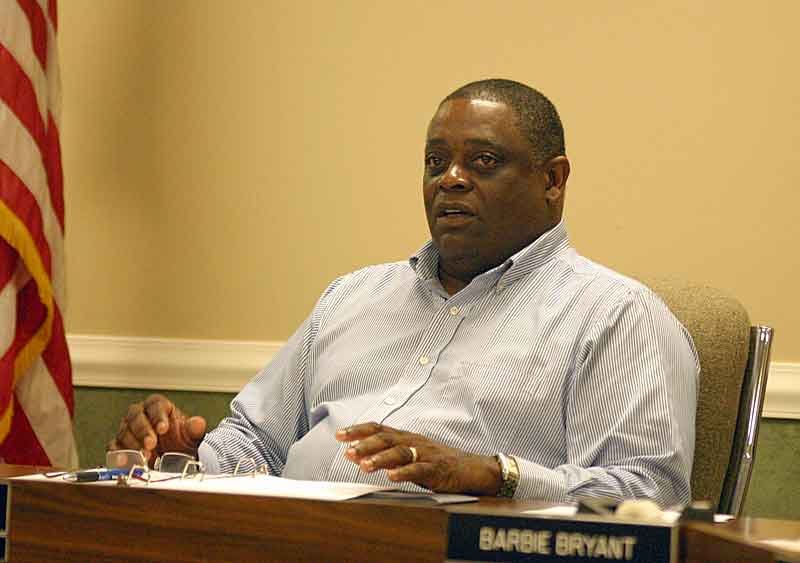 Council moves to buy greenspace, revisits sign ordinance definitions