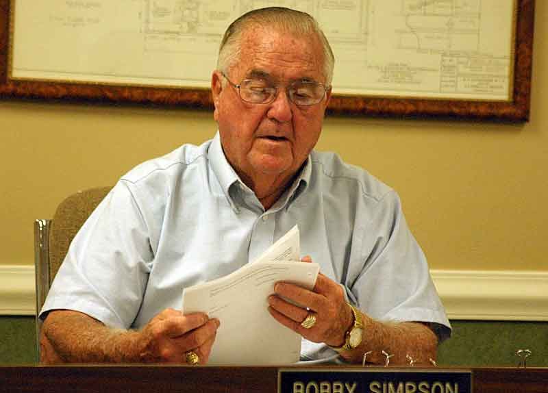Council OKs design for new Dollar General store, cemetery rule changes