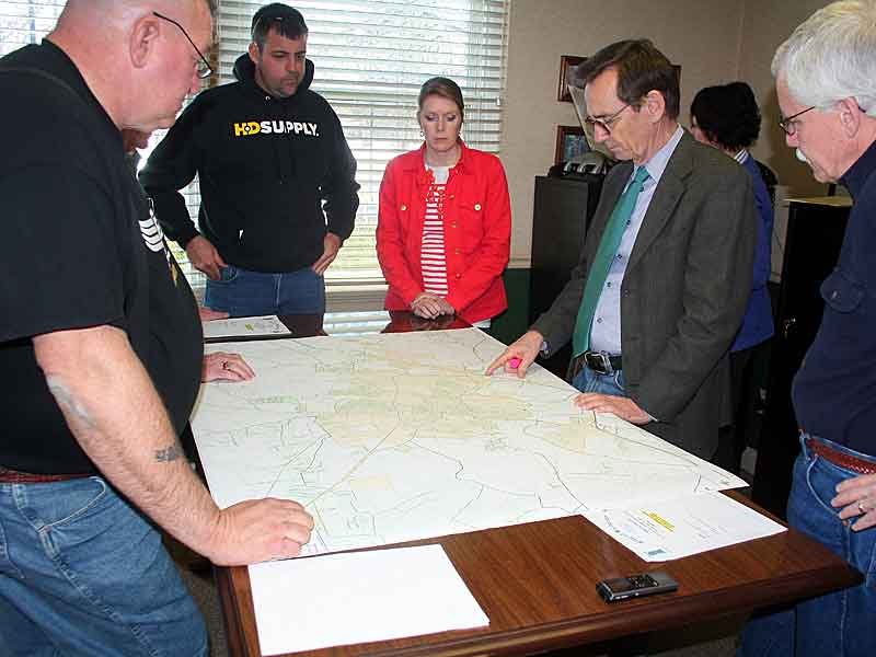 City committee meets for first time in 10 years to discuss annexation plans
