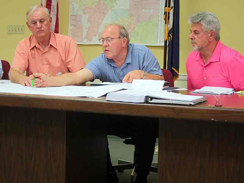 Nelson Fiscal Court hears first reading on $20.4 million 2015-16 budget