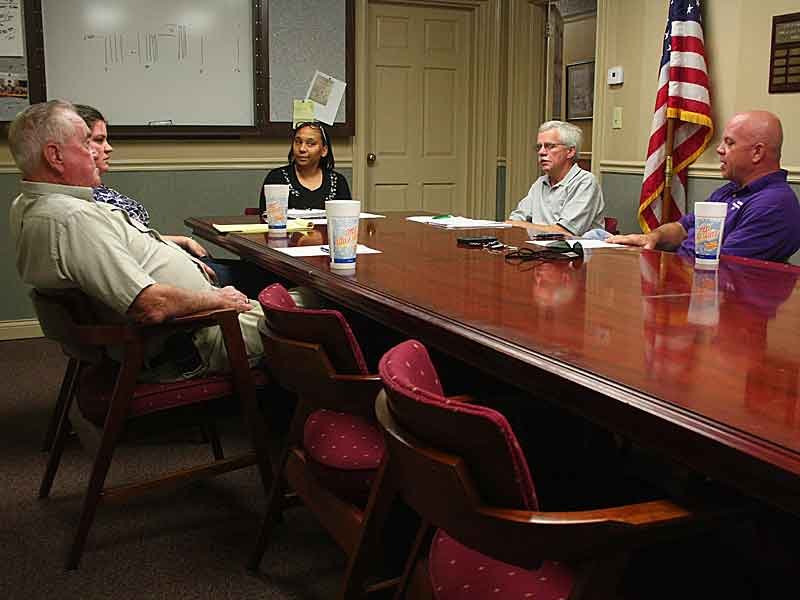 Mayor voices frustration after committee fails to reach occupational tax consensus