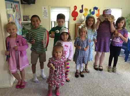 Music Makers entertain at First Cedar Creek Baptist Church