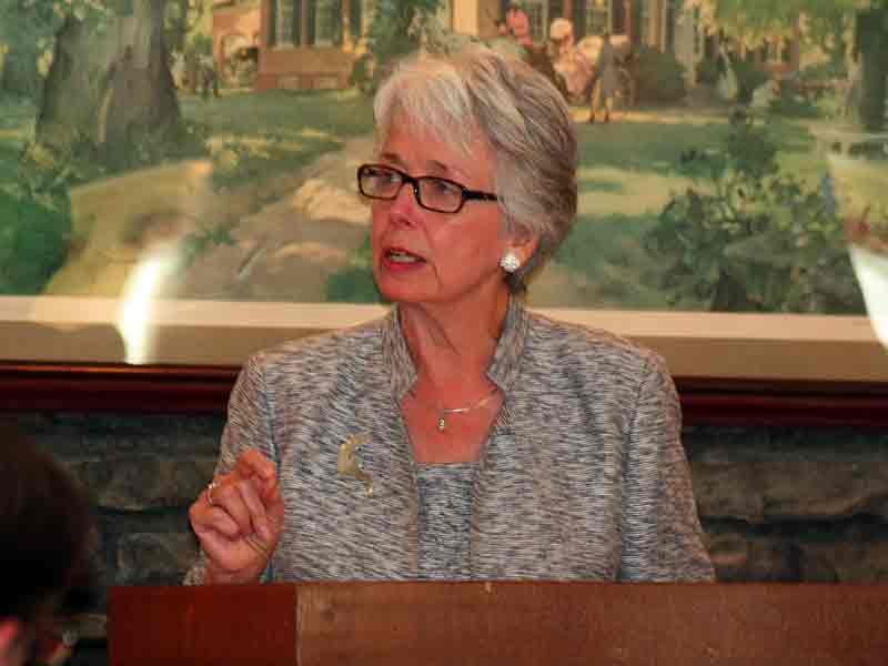 Lt. Governor tells crowd of local, state economic successes at lunch event