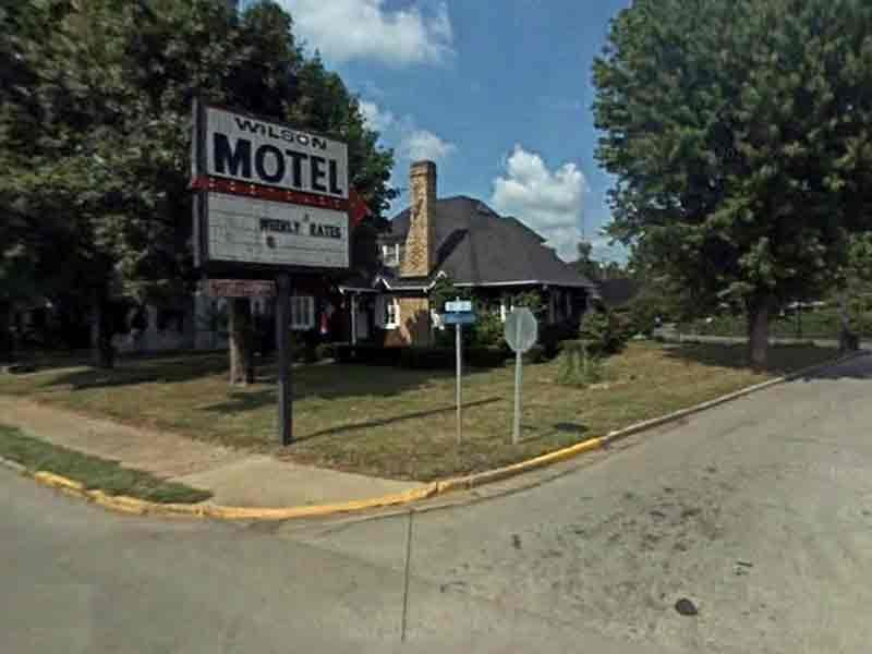 City firefighters respond Saturday to reported fire at Wilson Motel